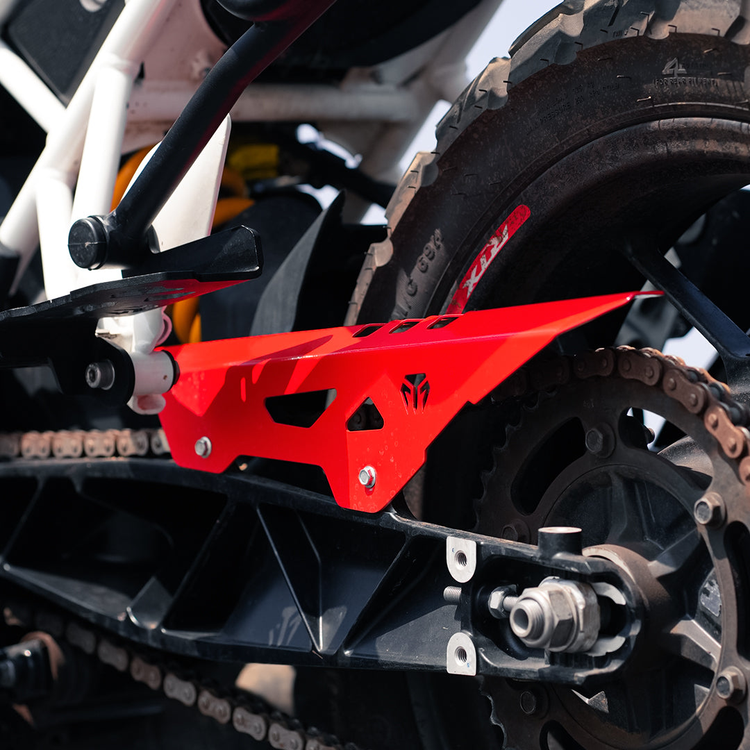 CHAIN GUARD (RED) FOR TVS APACHE RTX 300 - Image 3