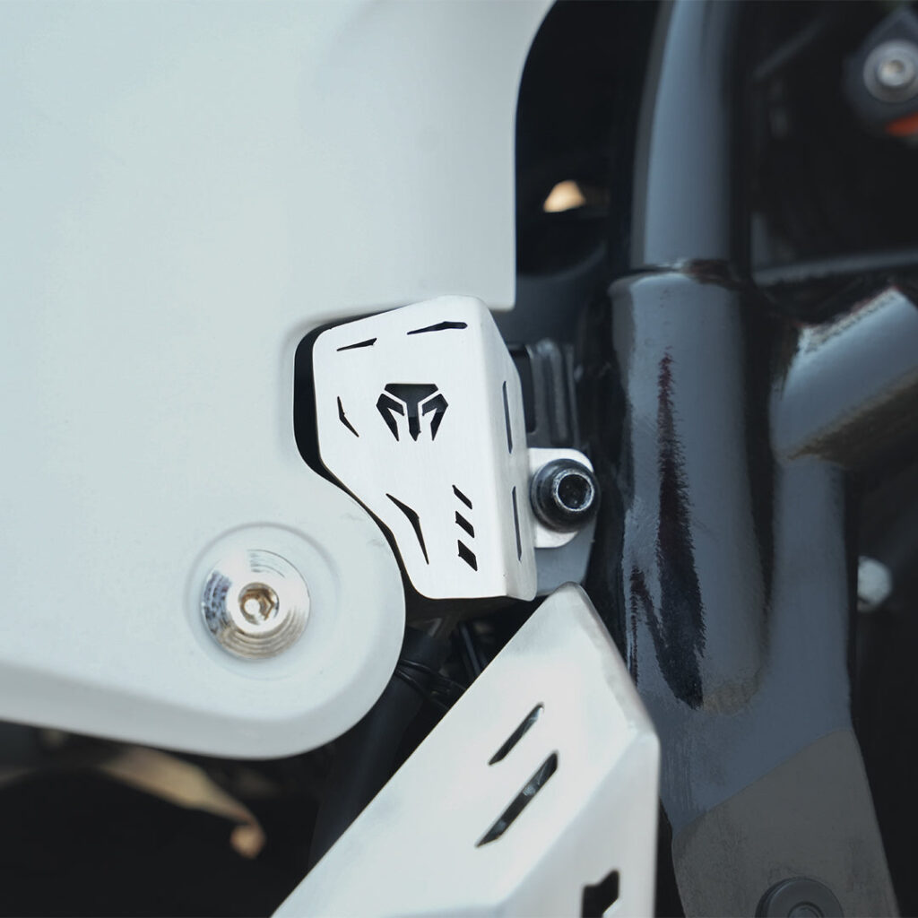 RESERVOIR OIL GUARD (SS)   FOR  2025 FOR KTM 390 Adventure/Adventure X